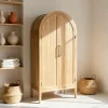 Armoire arrondie en bois d'orme Alicia