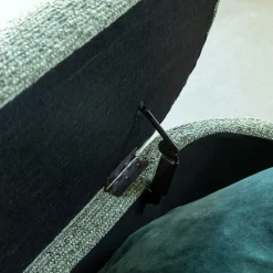 Banc en bois de pin et tissu bouclette  vert Nério