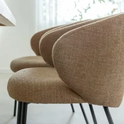 Chaise avec accoudoirs ronds en tissu sable et pieds en métal Cléa (lot de 2)