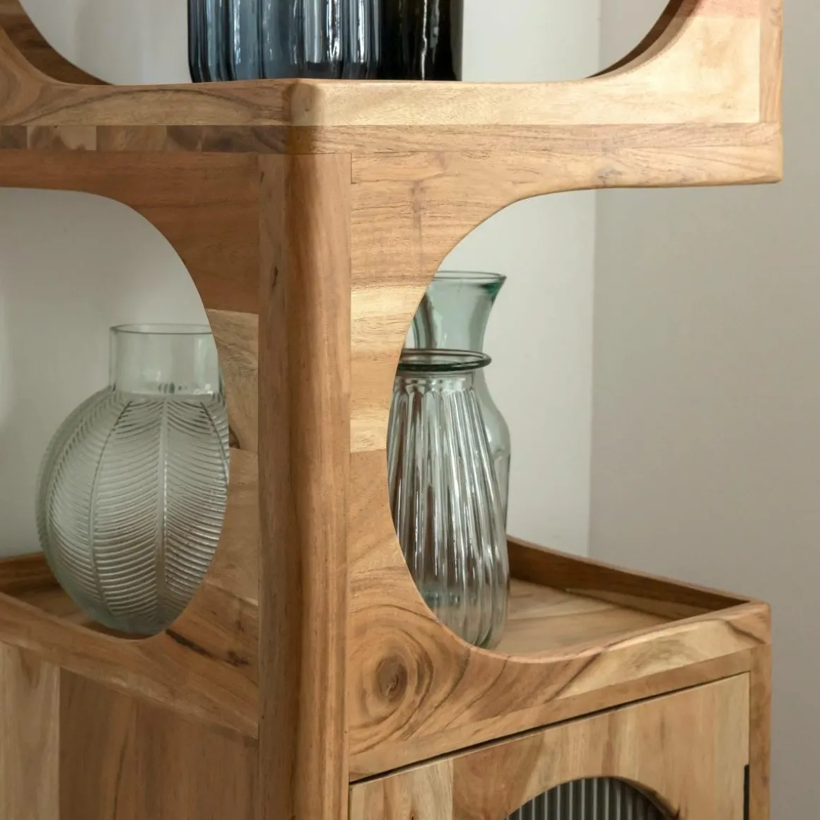 Colonne 1 étagère en bois d'acacia Emyr