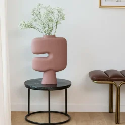 Grand vase rose en aluminium Cosmo