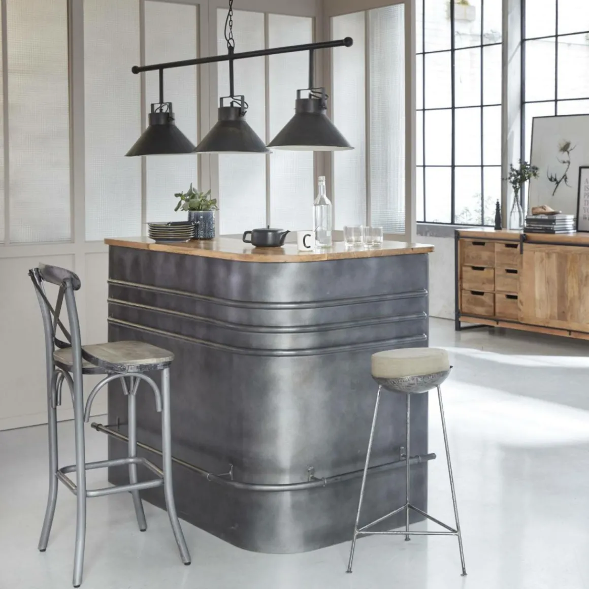 Meuble bar en angle en métal Locker