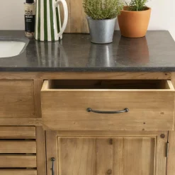 Meuble de cuisine en vieux pin et pierre bleue Champêtre