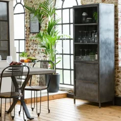 Petit vaisselier en métal Locker