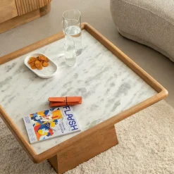 Table basse carrée en bois de manguier et marbre Adler
