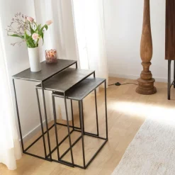 Table basse gigogne en aluminium Roxanne