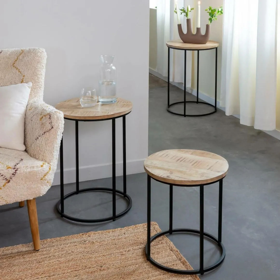 Table basse gigogne en bois de manguier Anouck