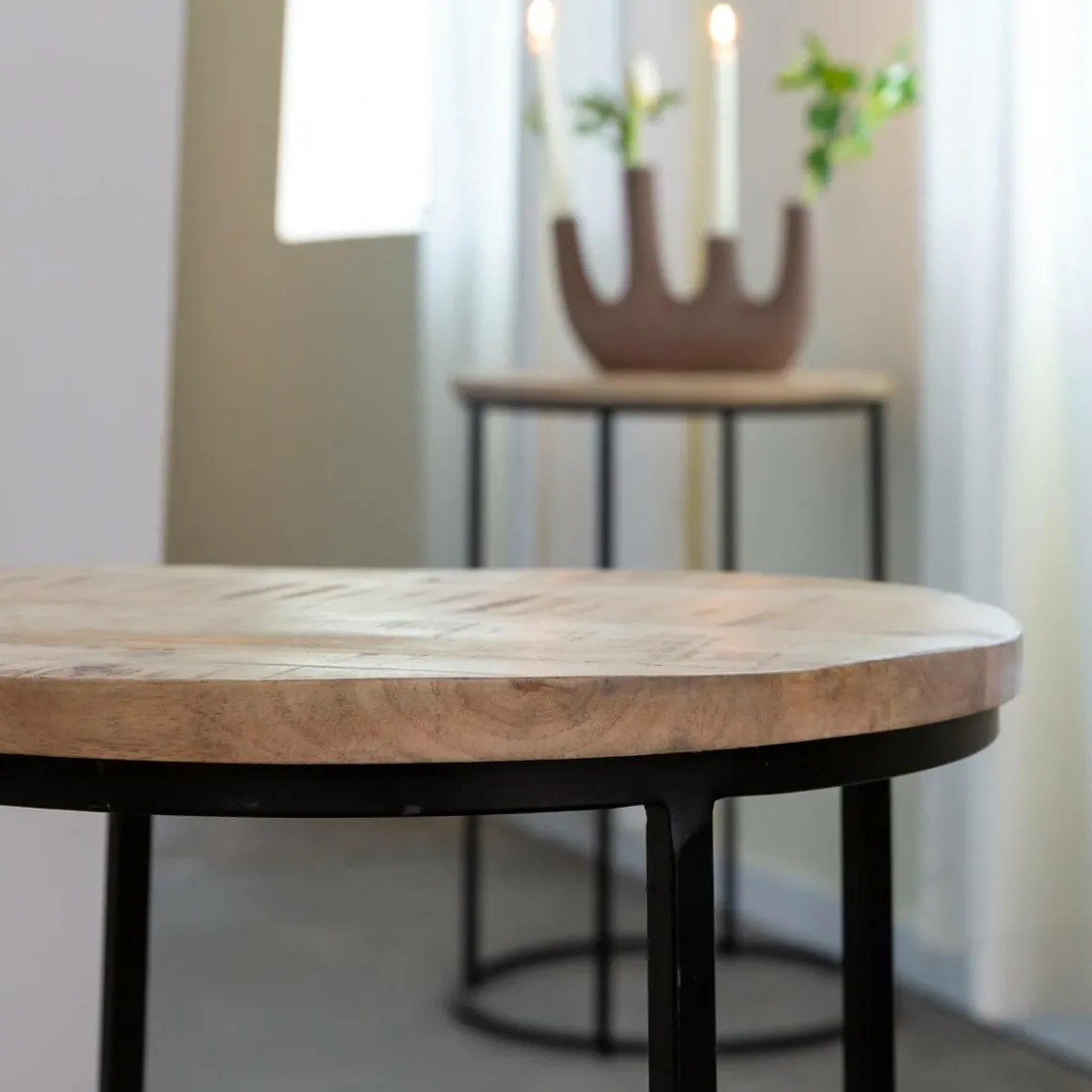 Table basse gigogne en bois de manguier Anouck