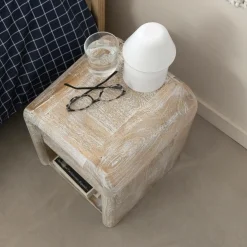 Table de chevet blanchie en bois de manguier Gilda