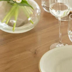 Table à manger en bois acacia Flora